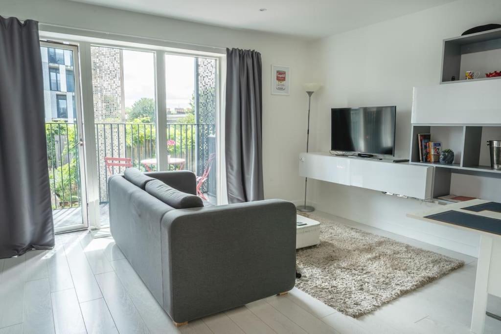 Apartamento Cool Dalston Studio With Balcony And Gym Londres Exterior foto