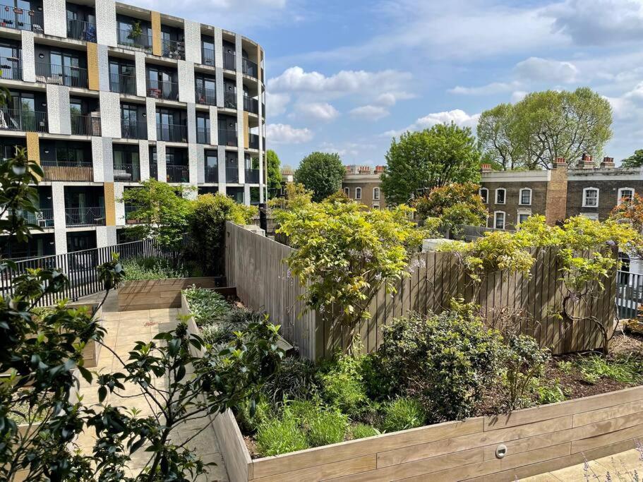 Apartamento Cool Dalston Studio With Balcony And Gym Londres Exterior foto