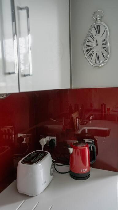 Apartamento Cool Dalston Studio With Balcony And Gym Londres Exterior foto